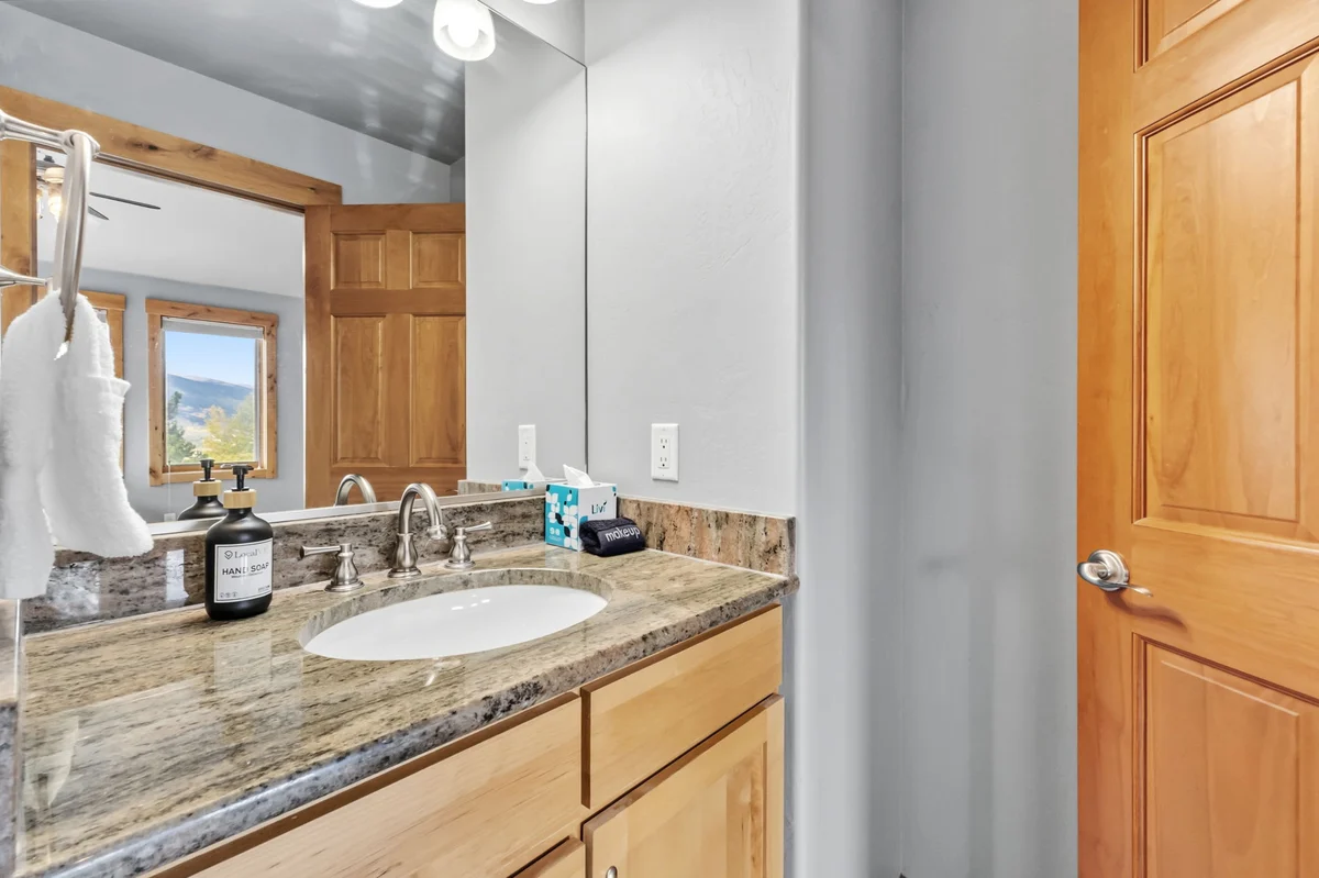 Wander Silverthorne Getaway #8