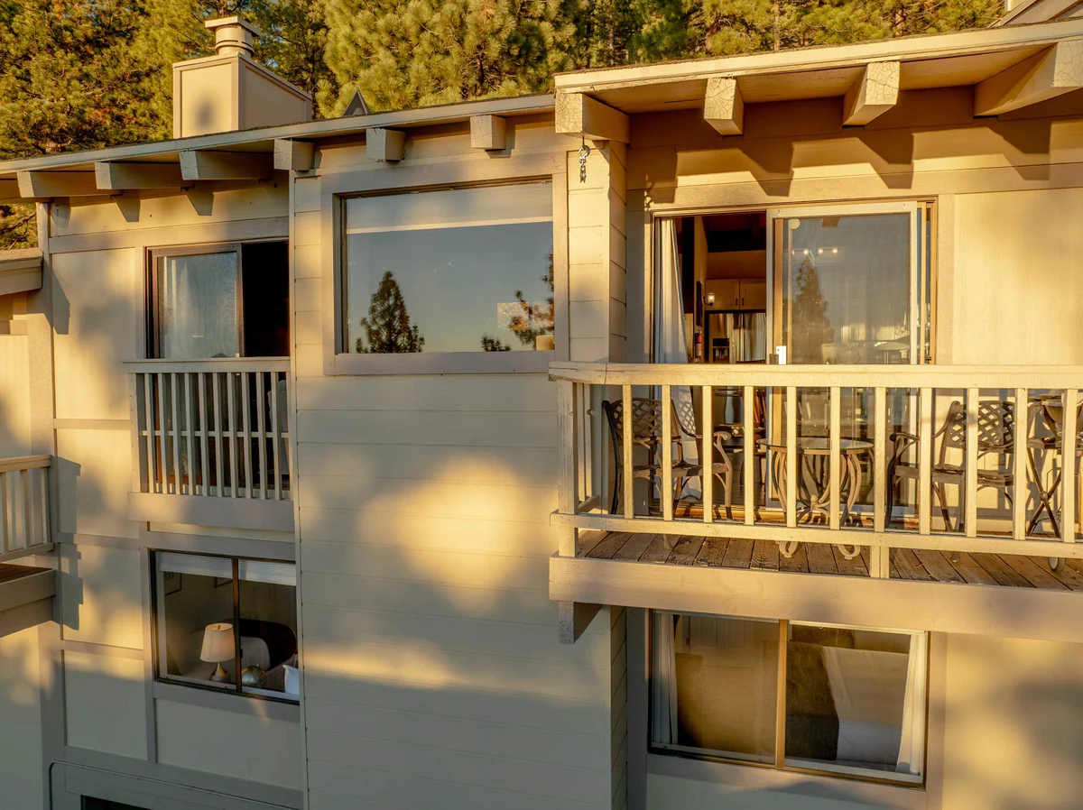 Wander Incline Village Escape