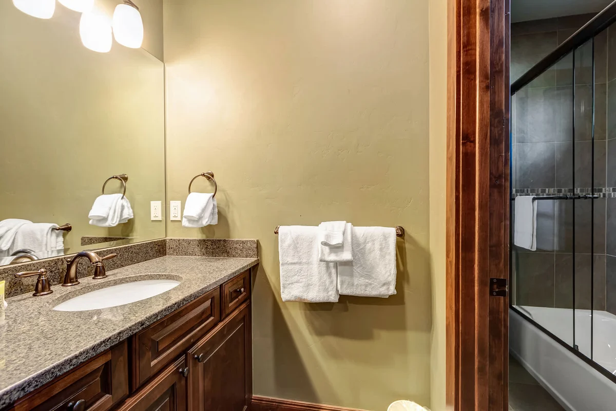 Wander Breckenridge Ridgeview #21