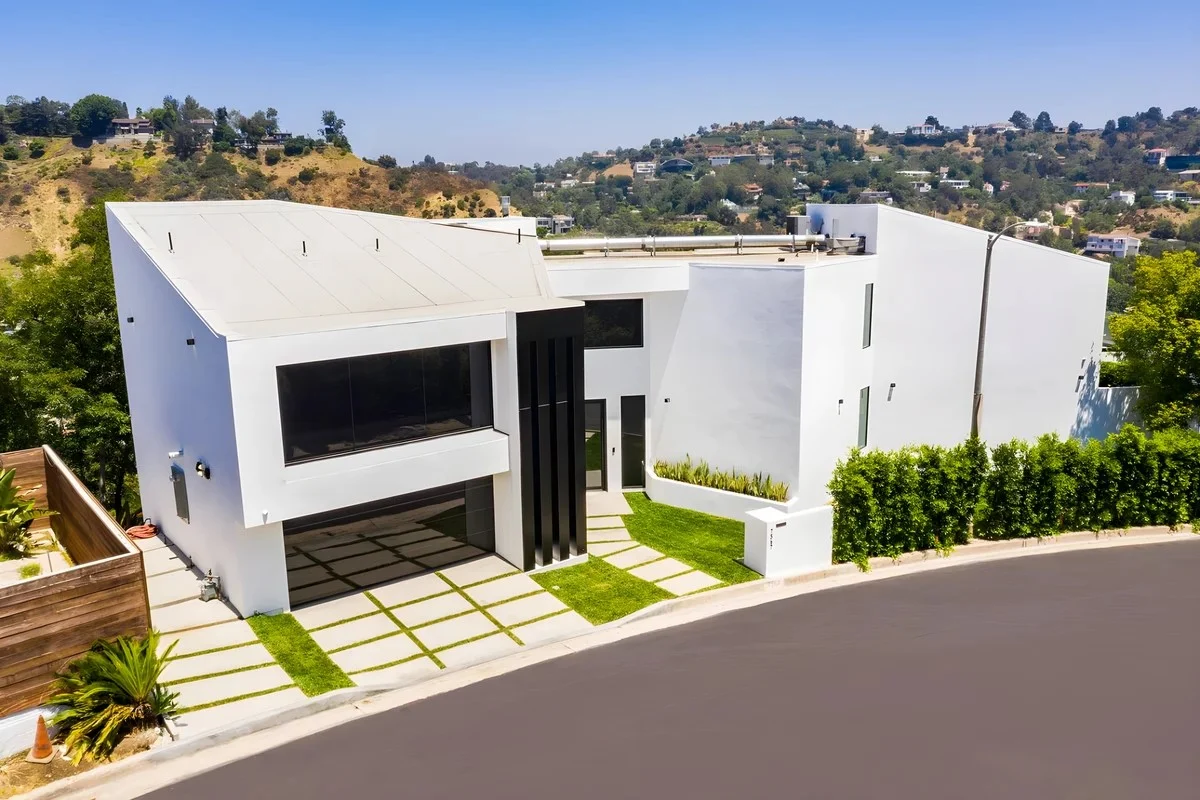 Wander Hollywood Peaks #2