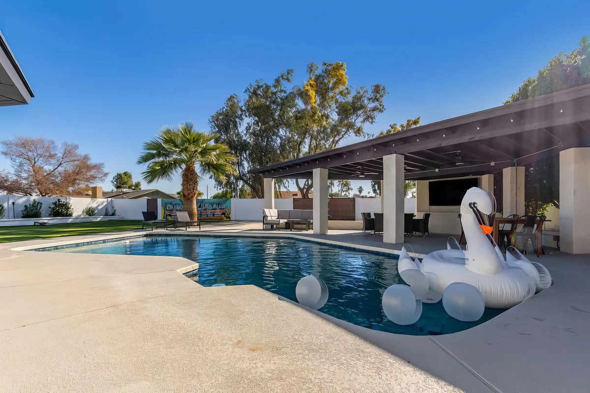 Wander Chandler Grove #32