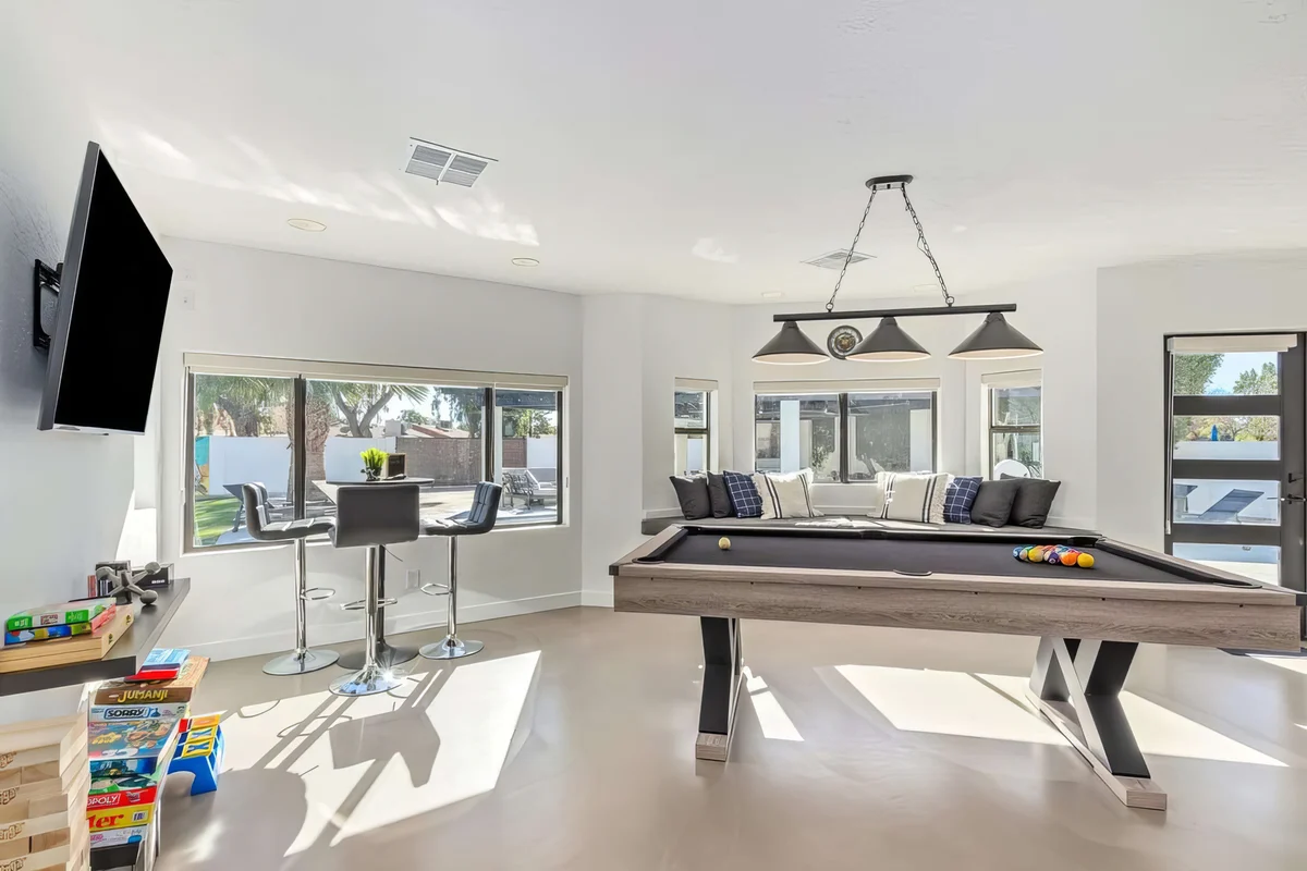 Wander Chandler Grove #24