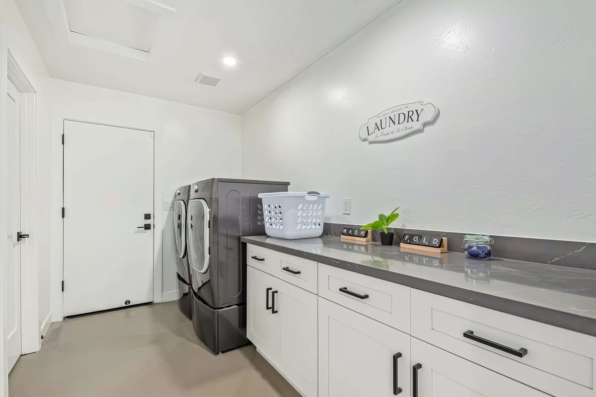 Wander Chandler Grove #18