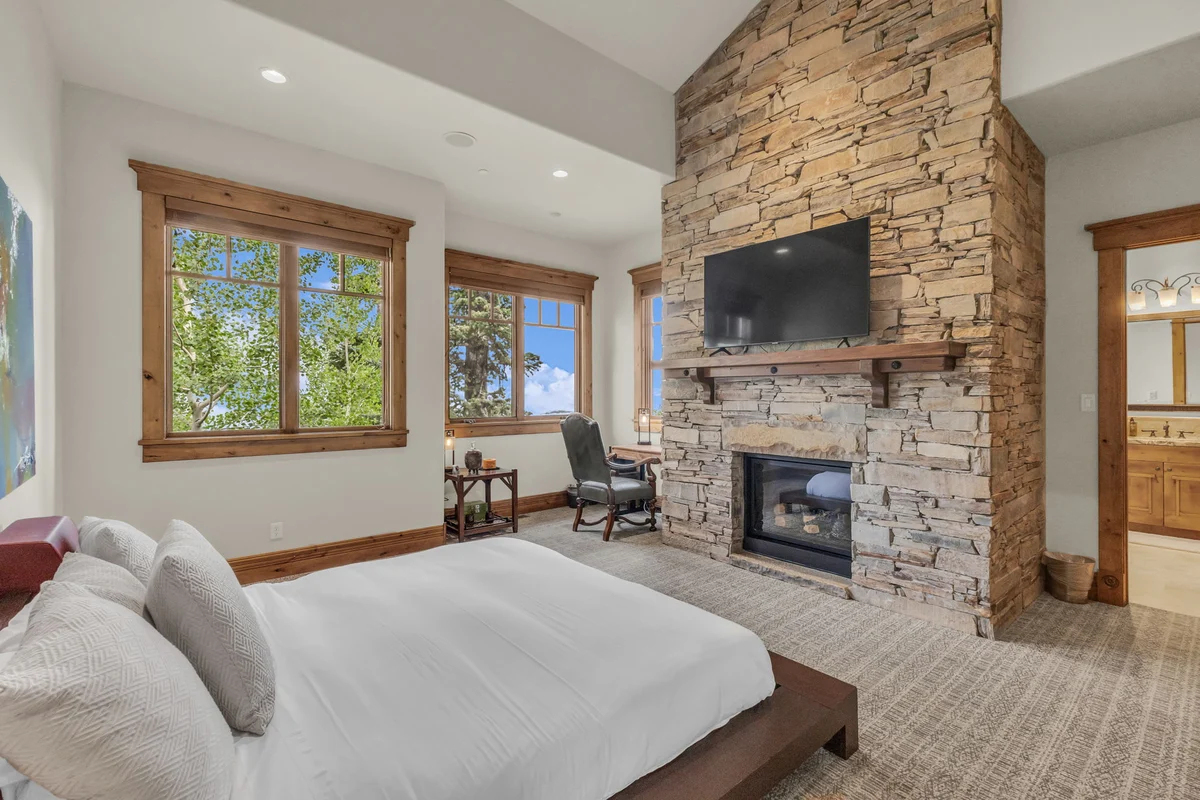 Wander Park City Luxe #24