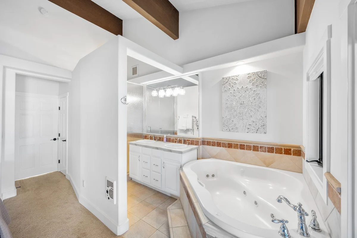 Wander Kings Beach Lakefront #12