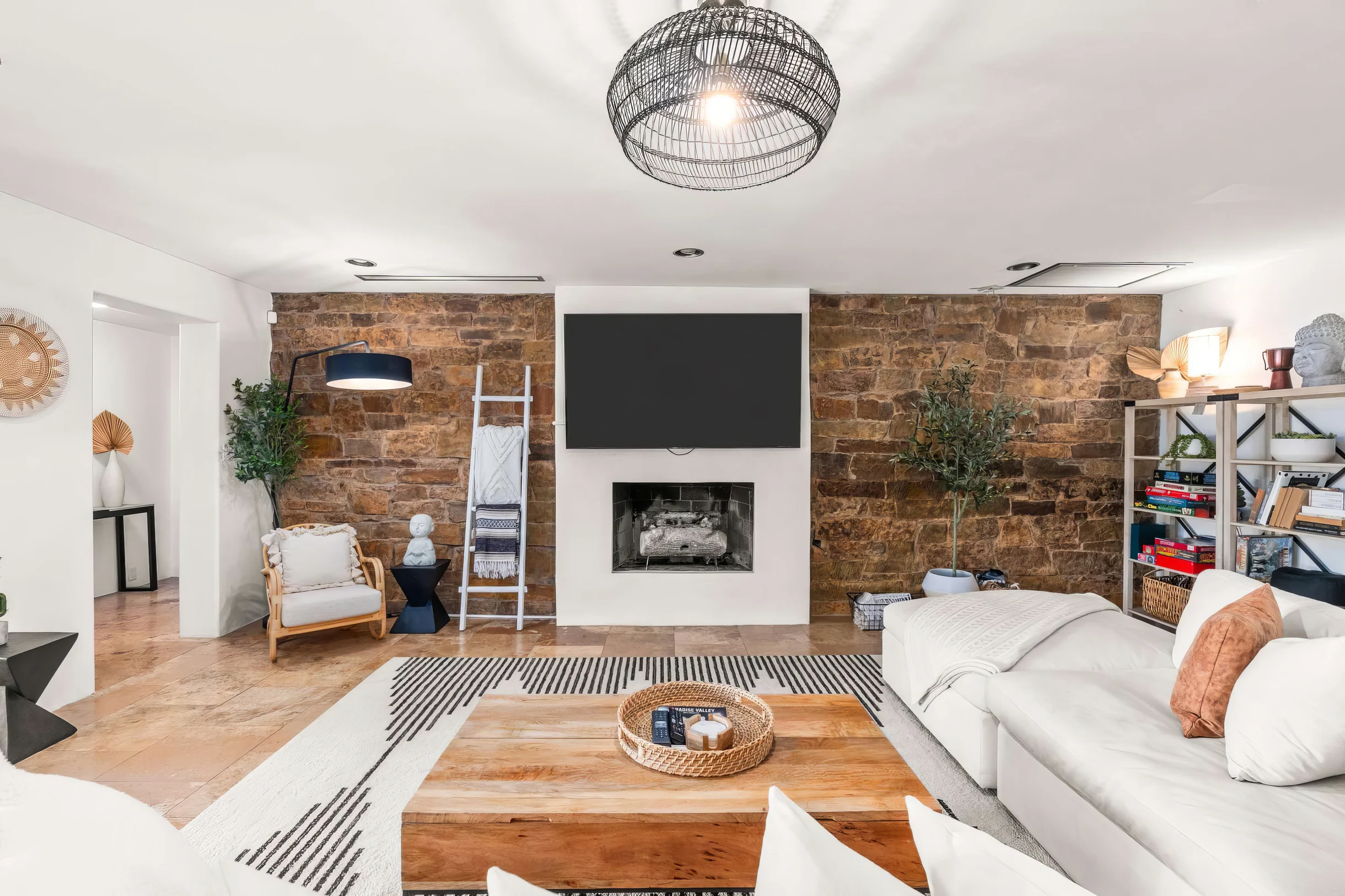 Wander Phoenix Oasis #7