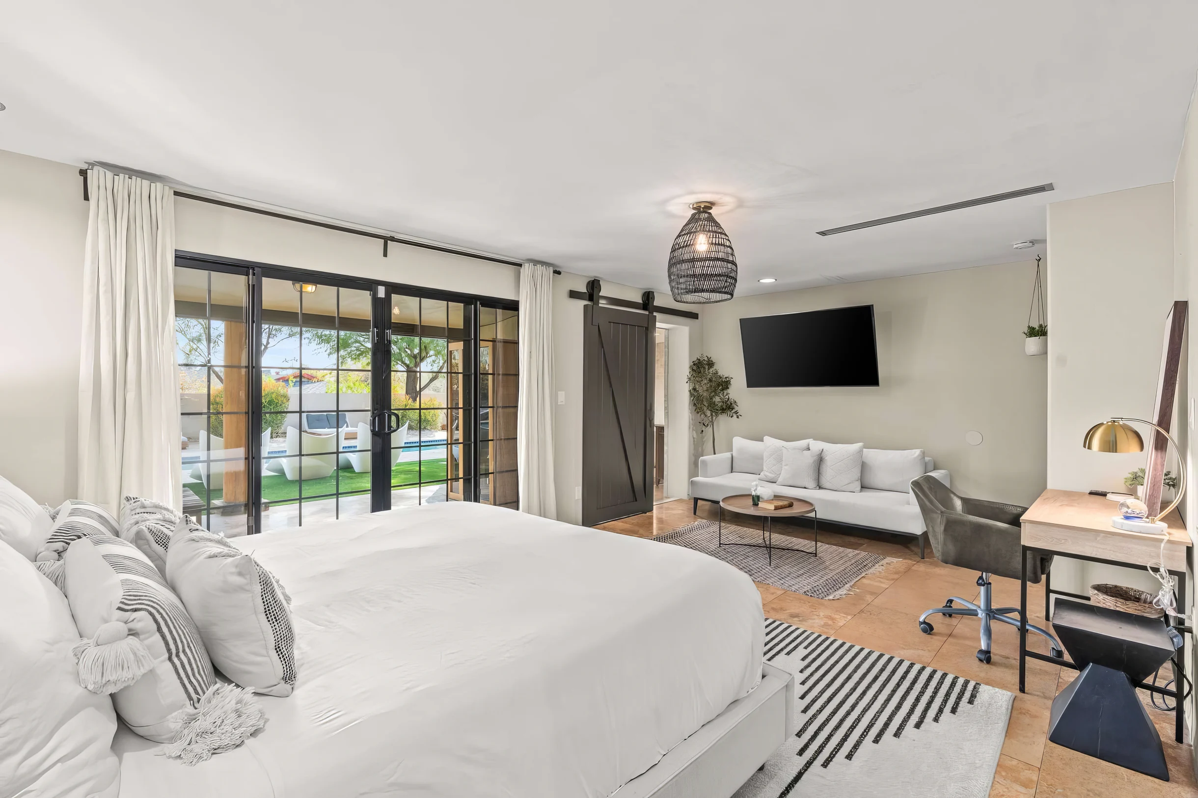 Wander Phoenix Oasis #18