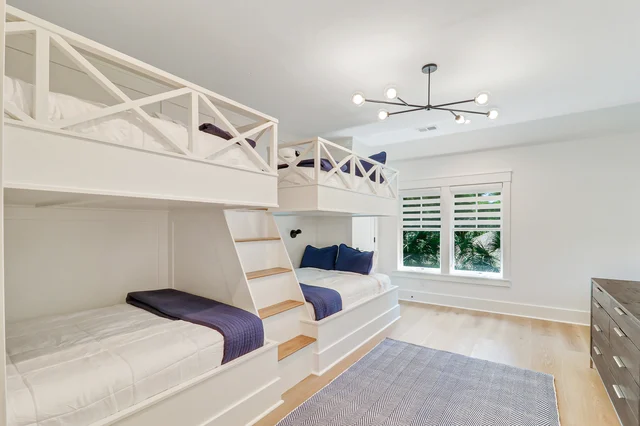 Bunk Bedroom image 1