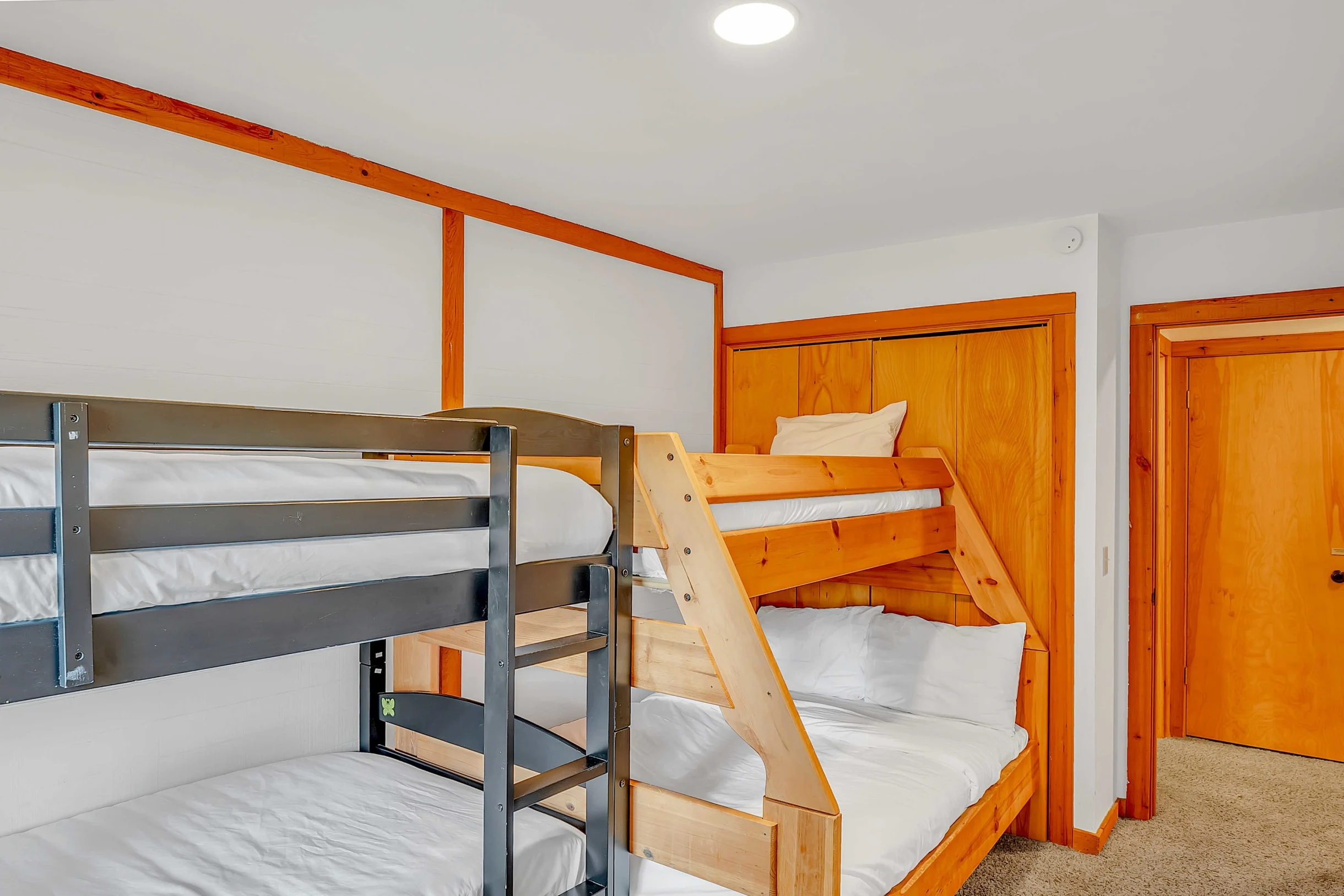 Wander Truckee Nest #19