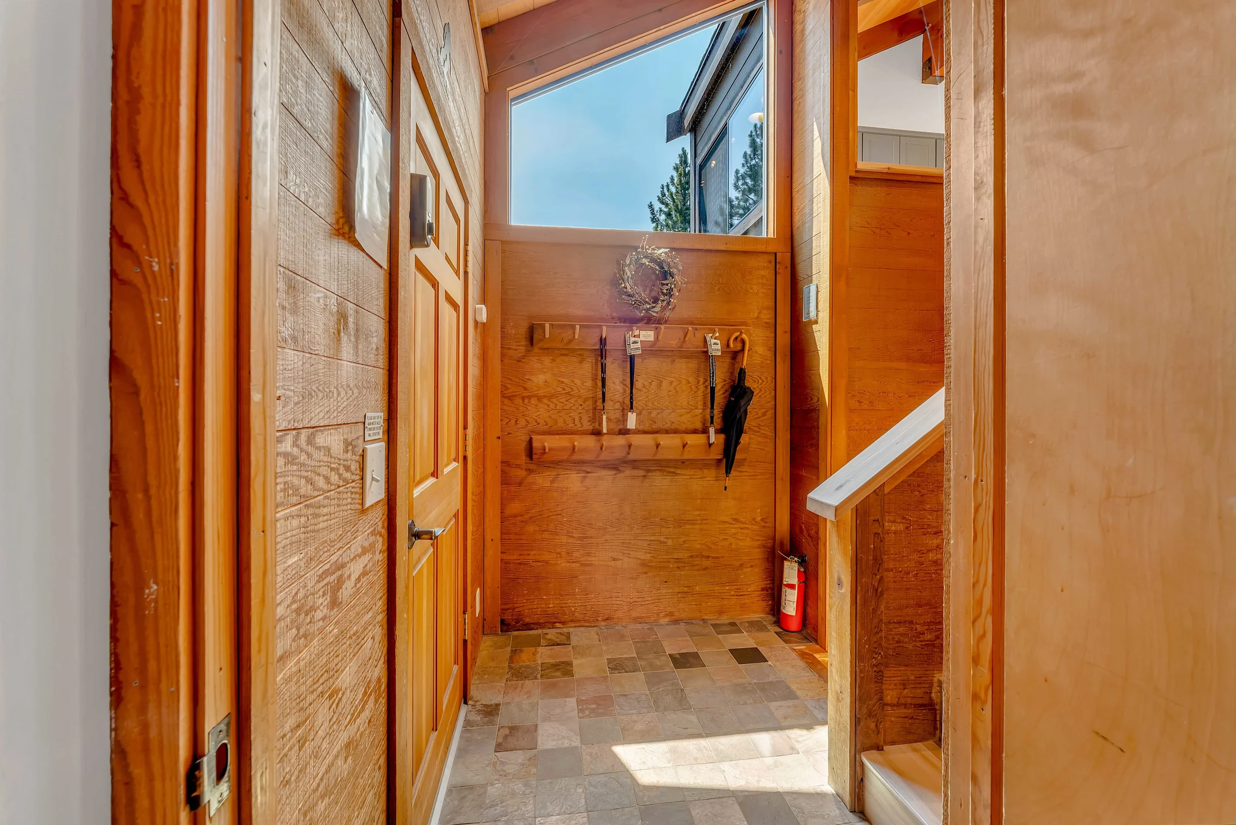 Wander Truckee Nest #24