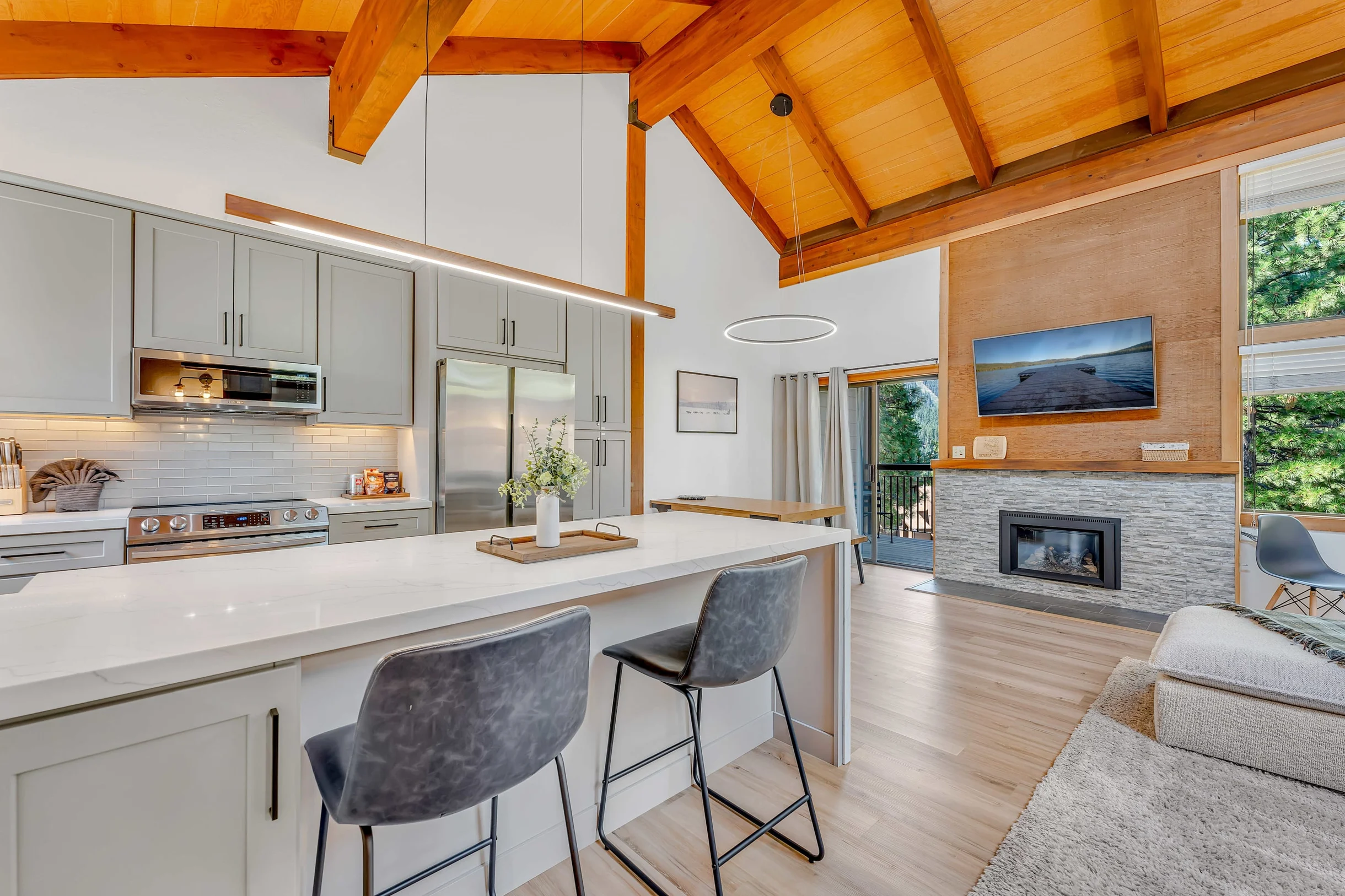 Wander Truckee Nest #14