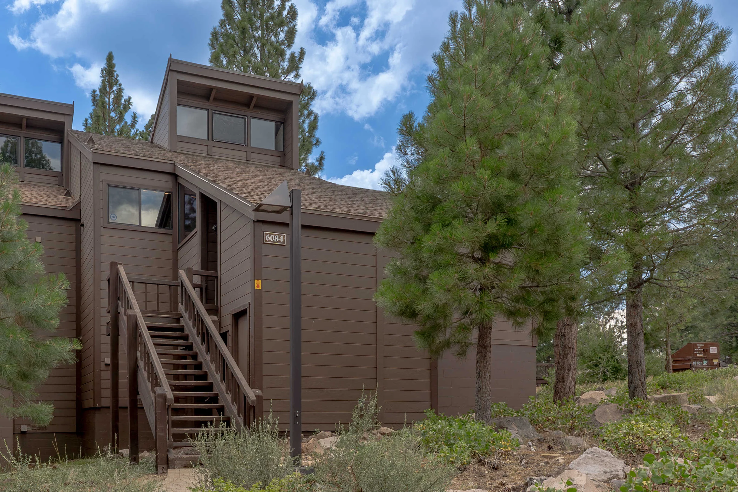 Wander Truckee Nest #5