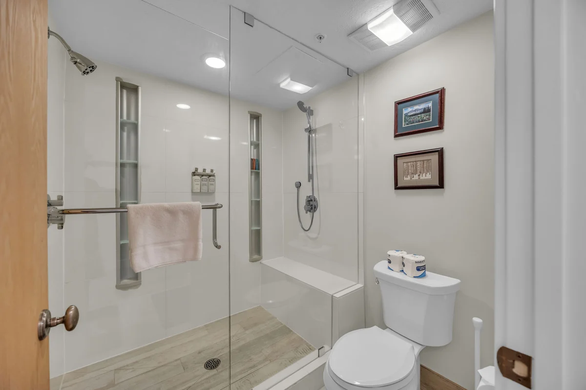 Wander Park City Gem #17