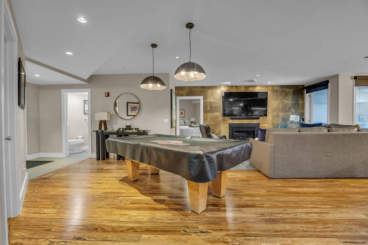 Wander Park City Gem #42