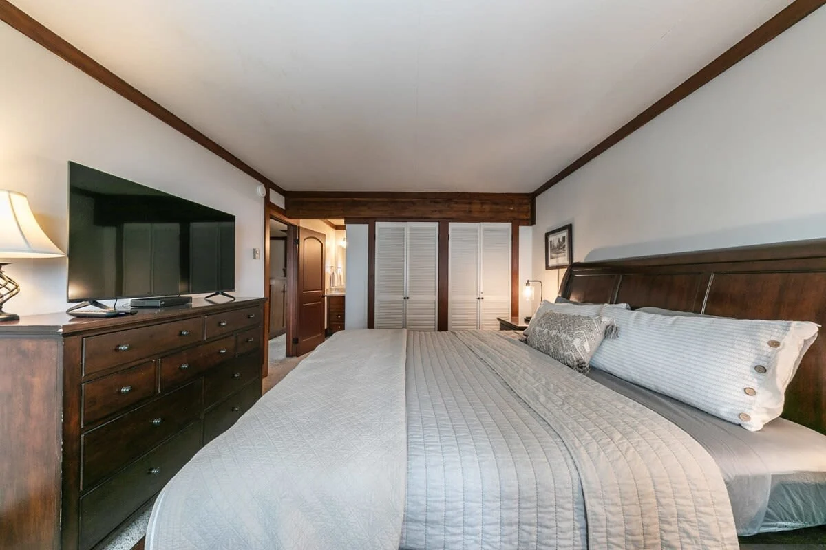 Wander Tahoe Lakeside #16