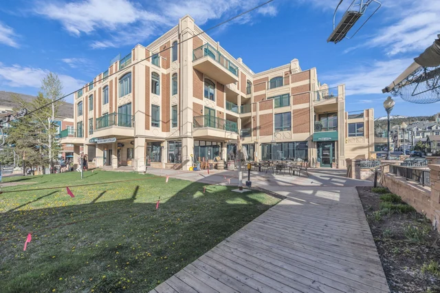 Wander Park City Gem #2