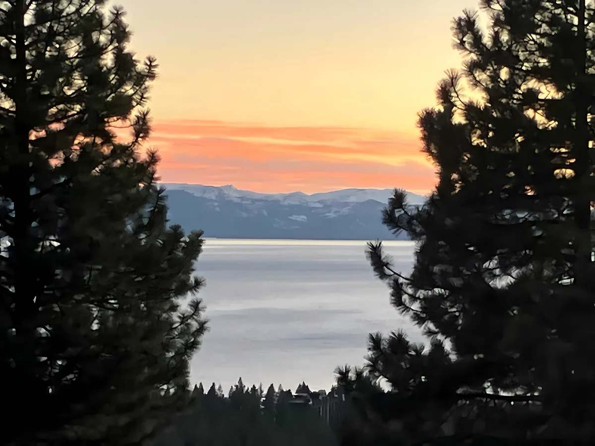 Wander Incline Village Escape