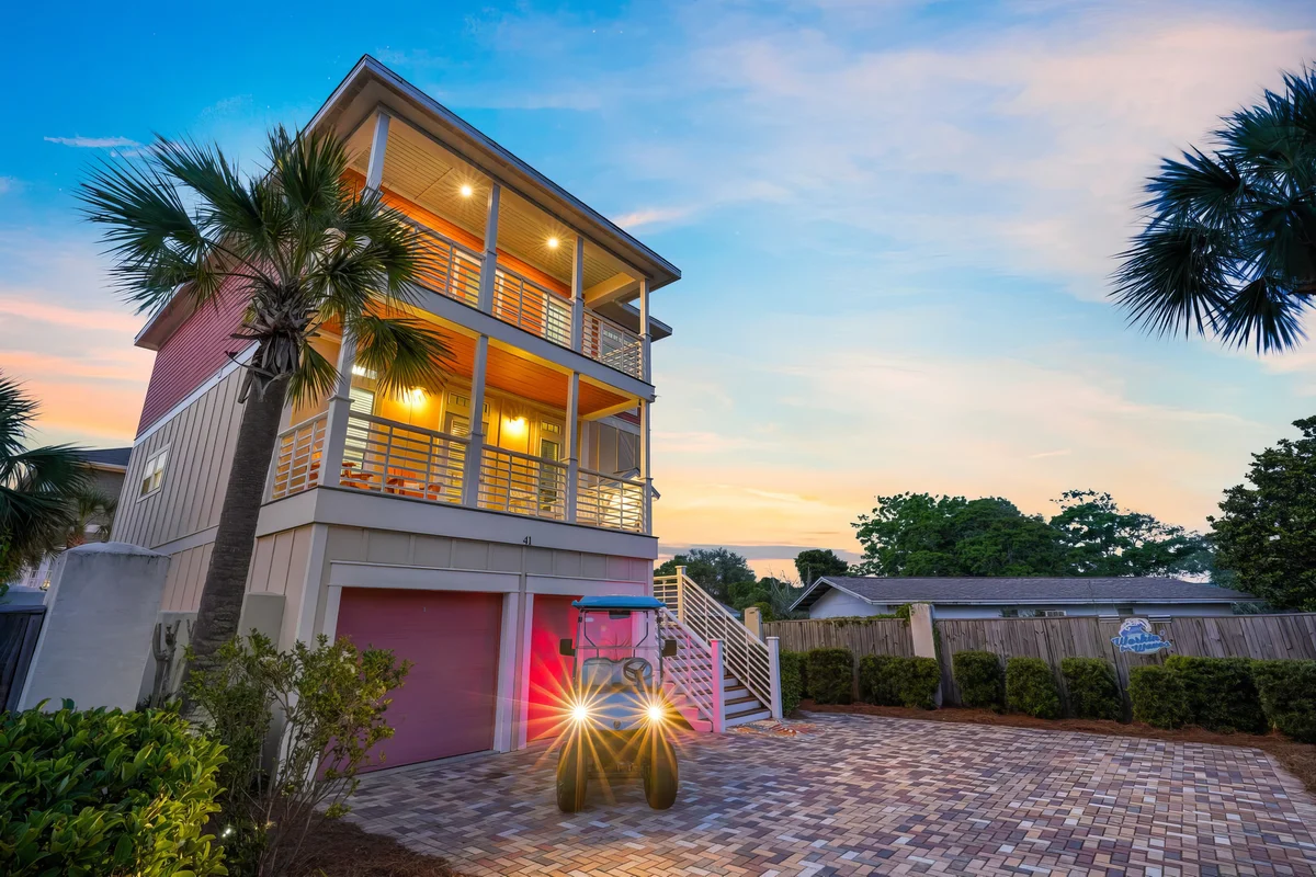 Wander Miramar Beach Escape