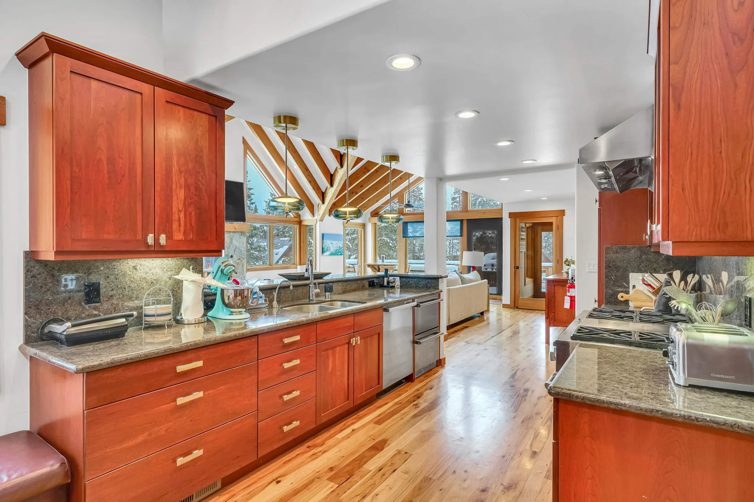 Wander Olympic Valley Gem #16