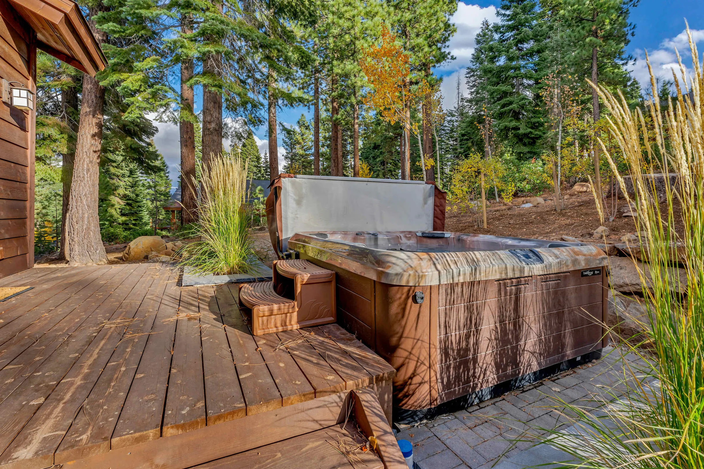 Wander Truckee Northstar #5