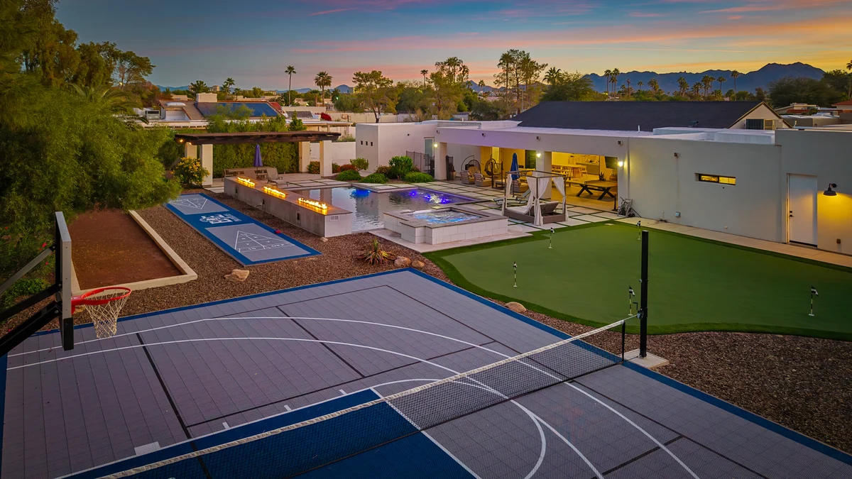 Wander Scottsdale Retreat