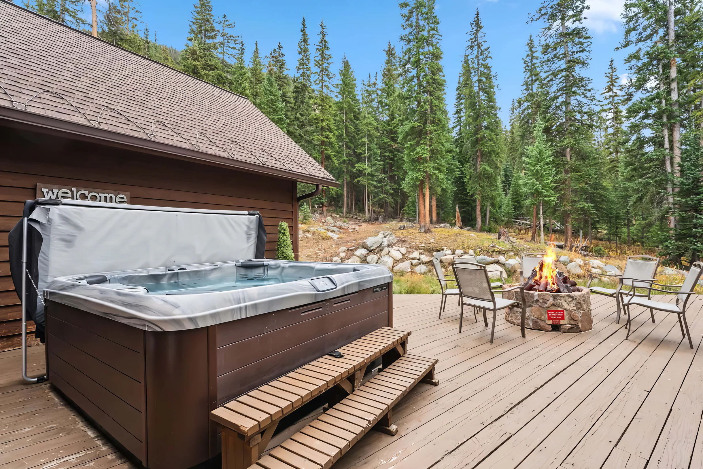 Wander Blue River Lodge #2