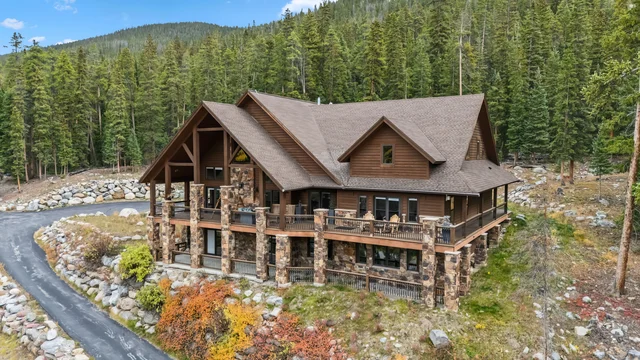 Wander Blue River Lodge #4