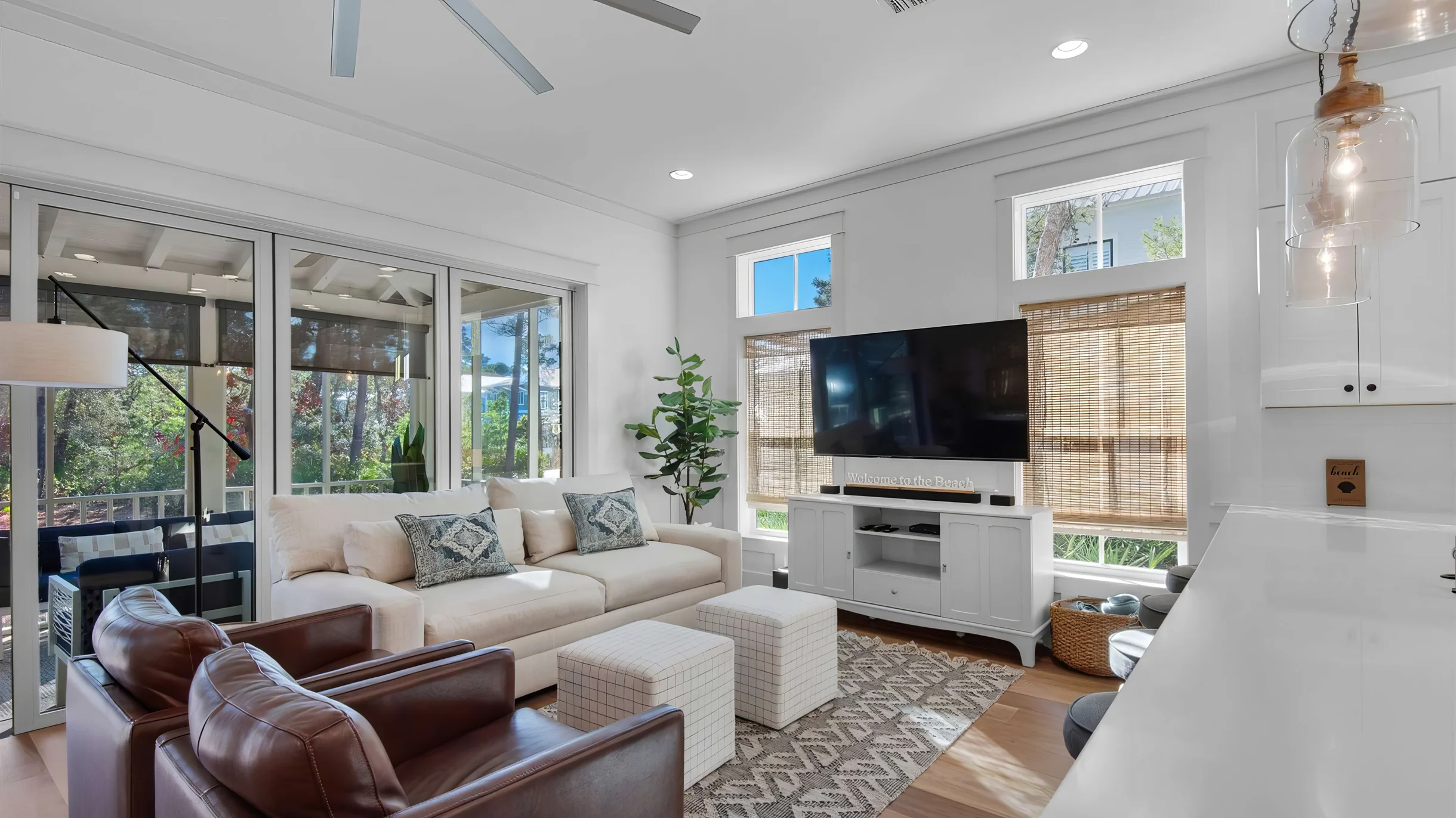 Wander Seacrest Charm #7