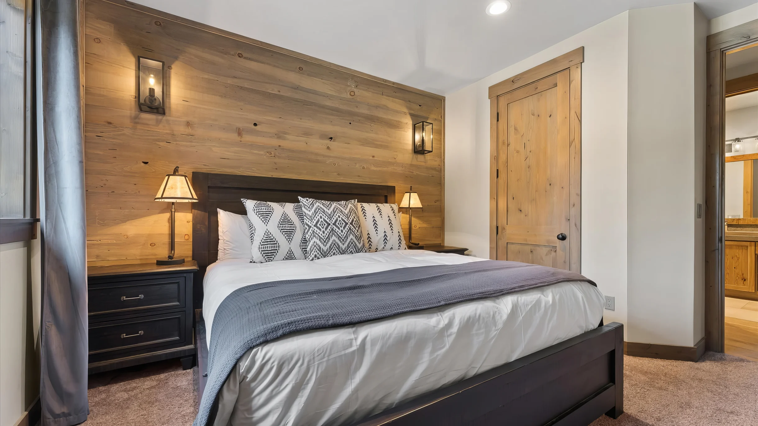 Wander South Lake Escape #20