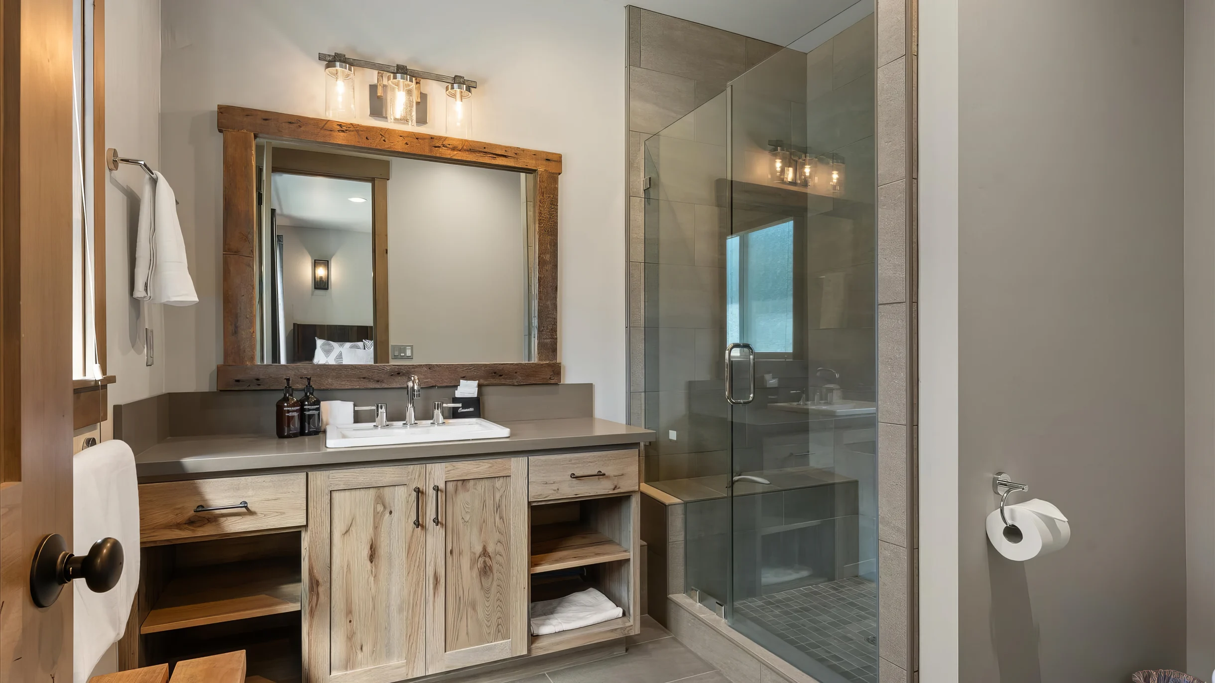 Wander South Lake Escape #24