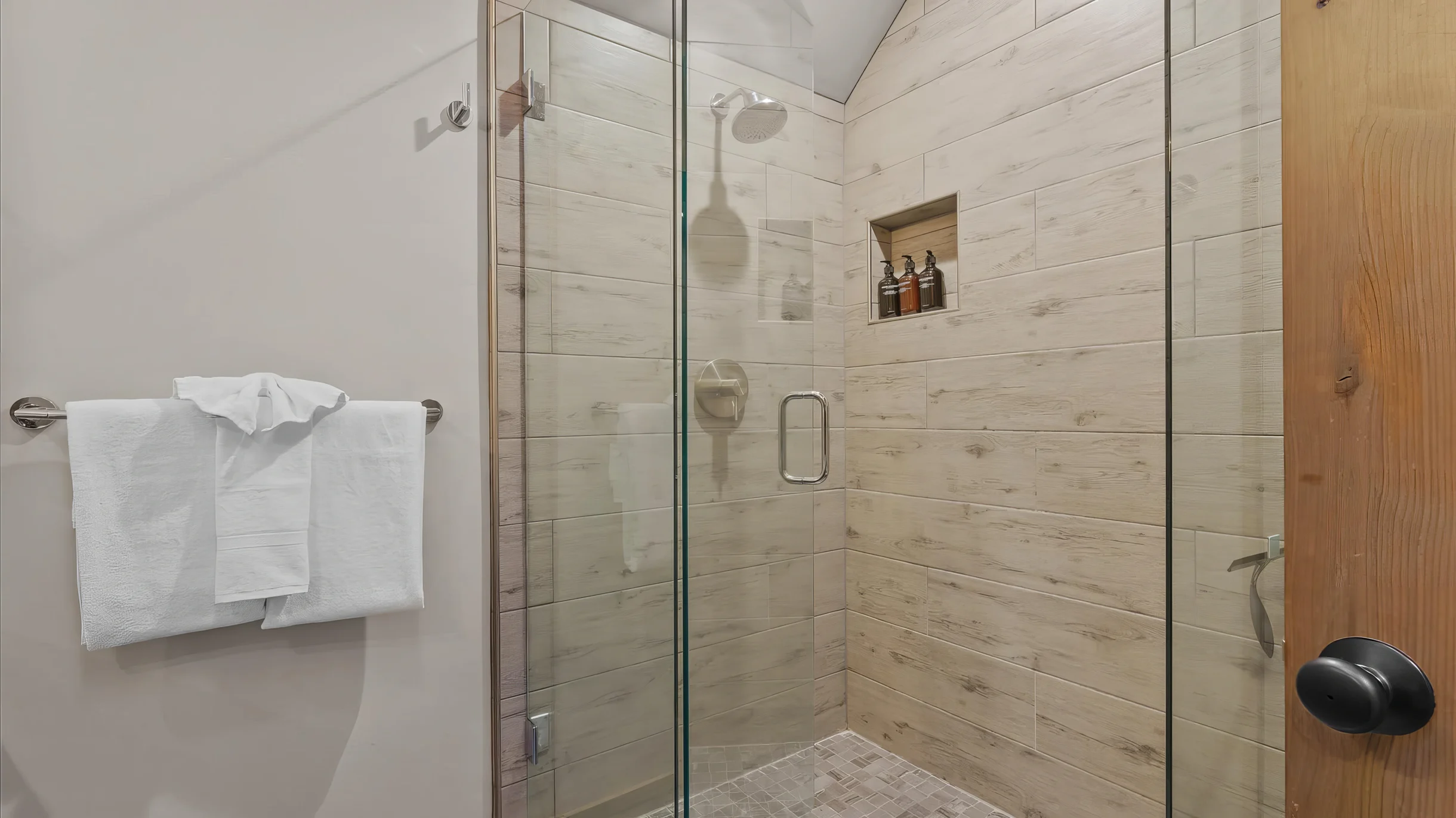 Wander South Lake Escape #34