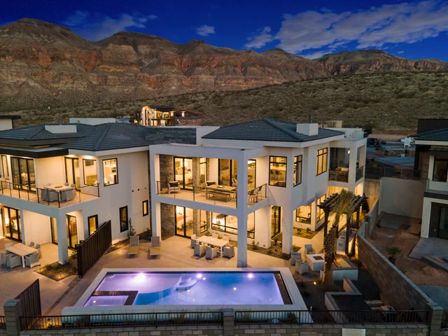 Wander Hurricane Red Rocks #2