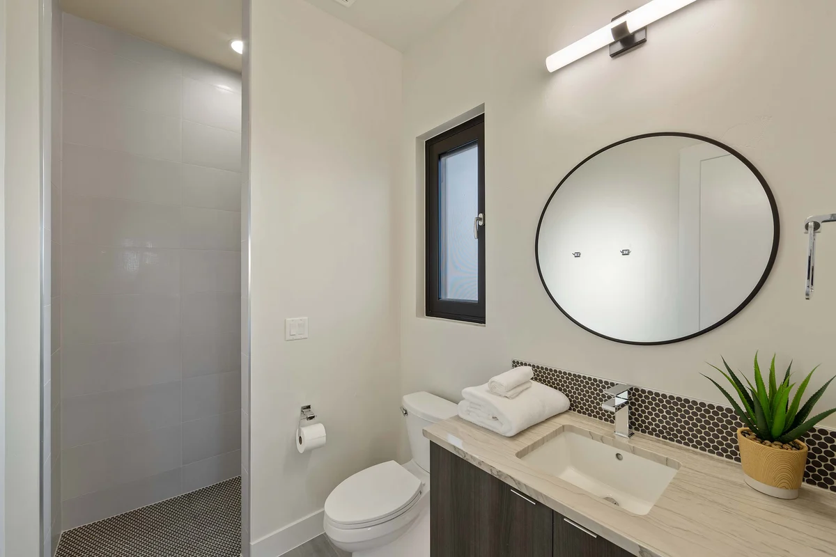 Wander Hurricane Sun