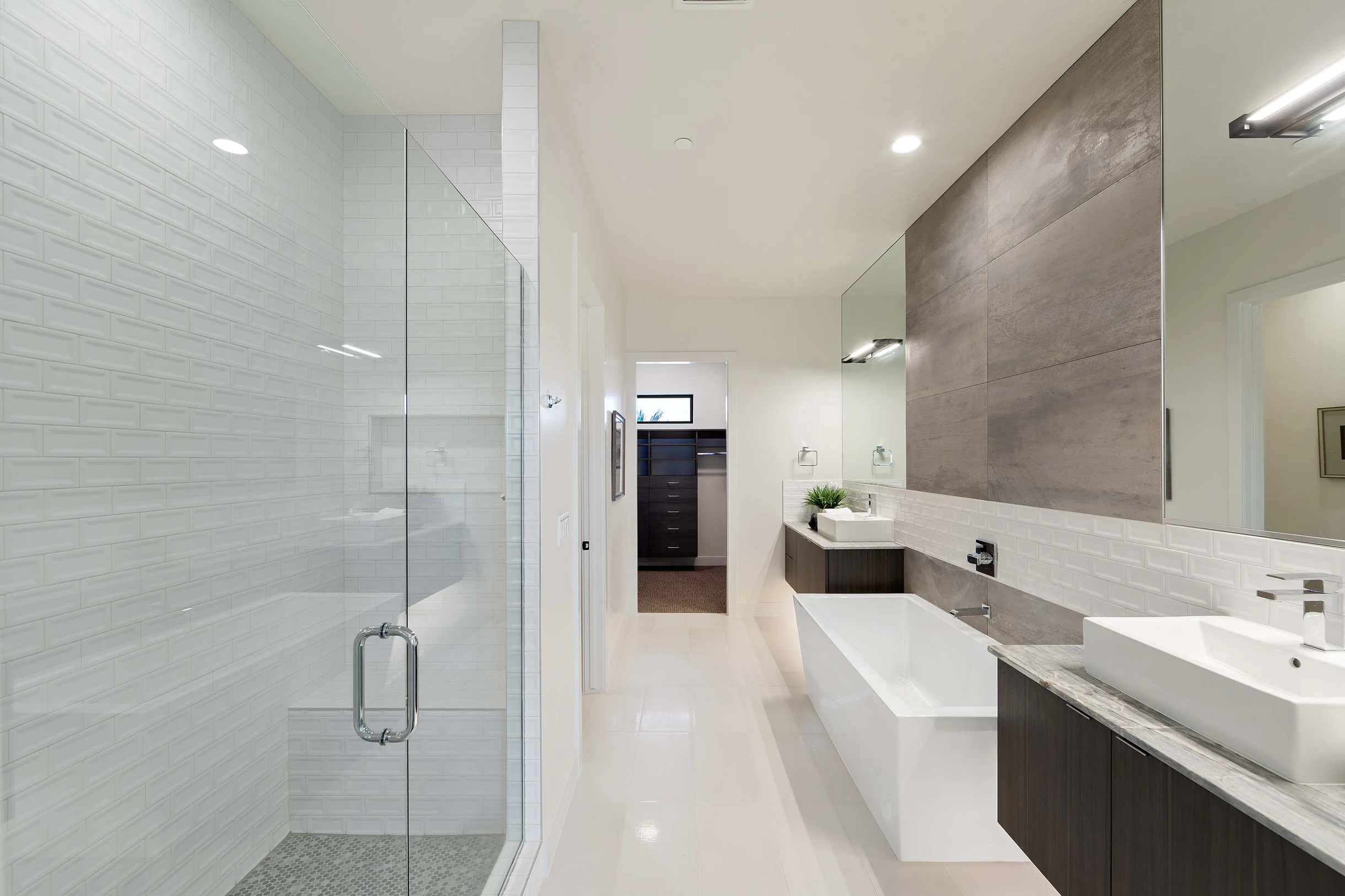 Wander Hurricane Moon #19