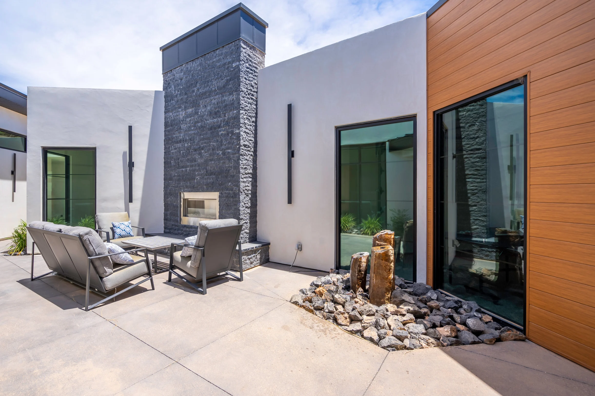 Wander Hurricane Desert #63