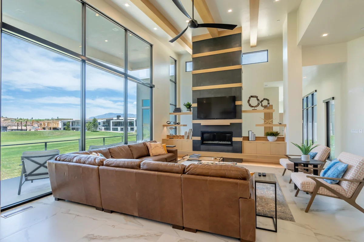 Wander Hurricane Desert