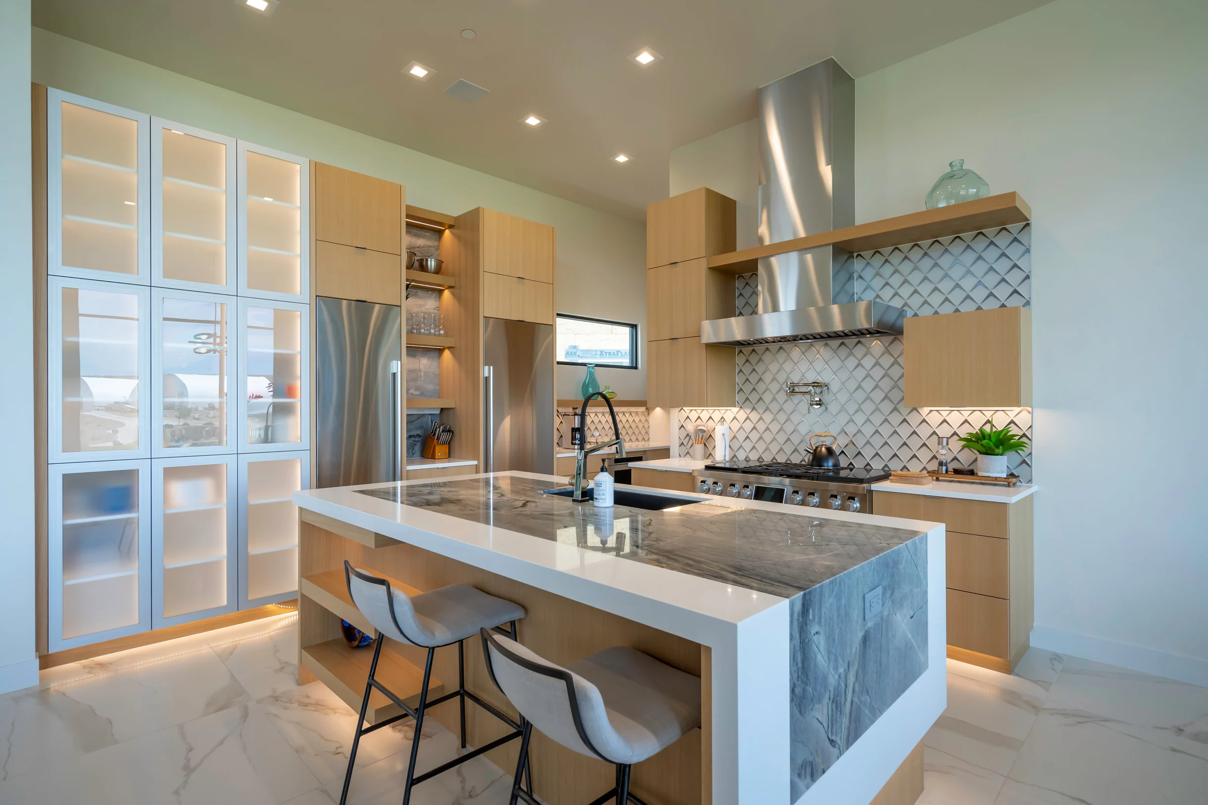 Wander Hurricane Desert #133