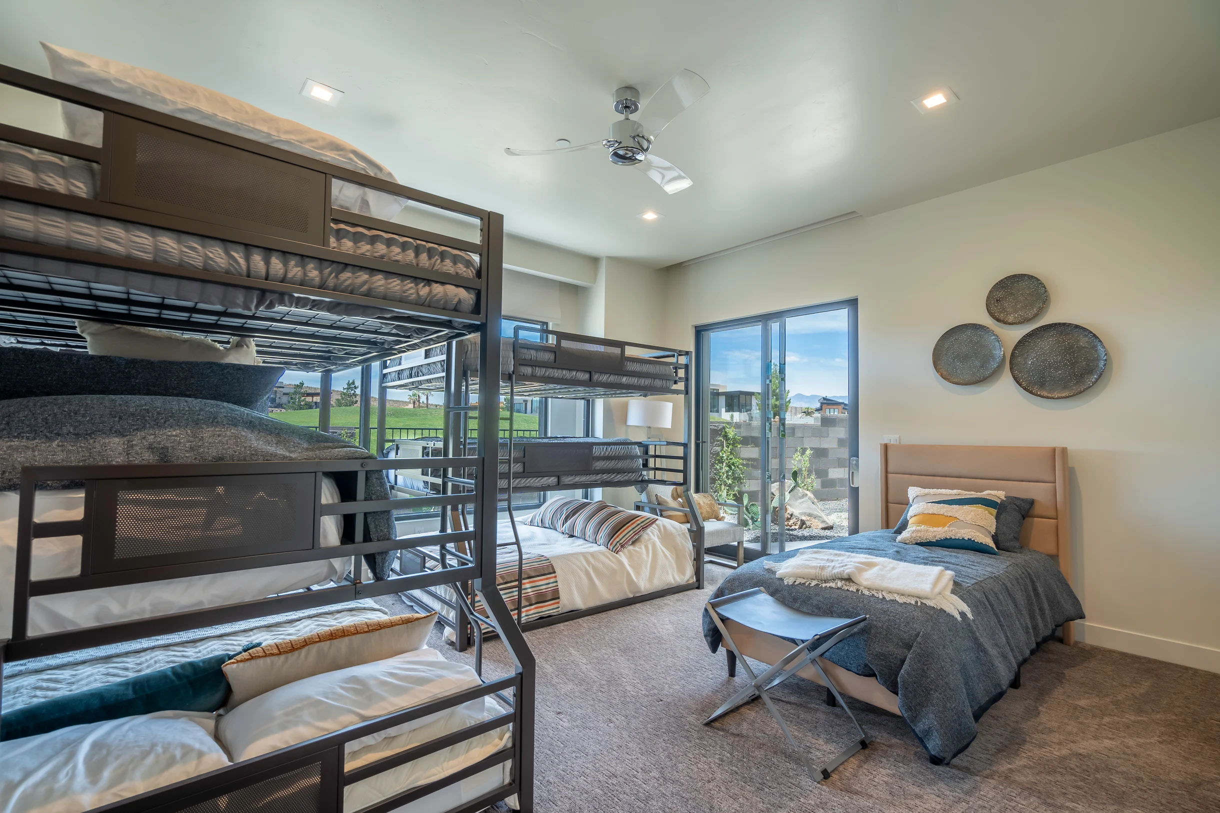 Wander Hurricane Desert #116