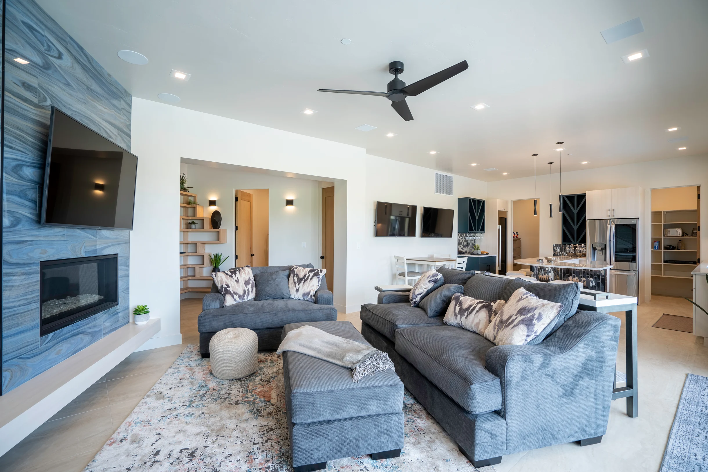 Wander Hurricane Desert #36