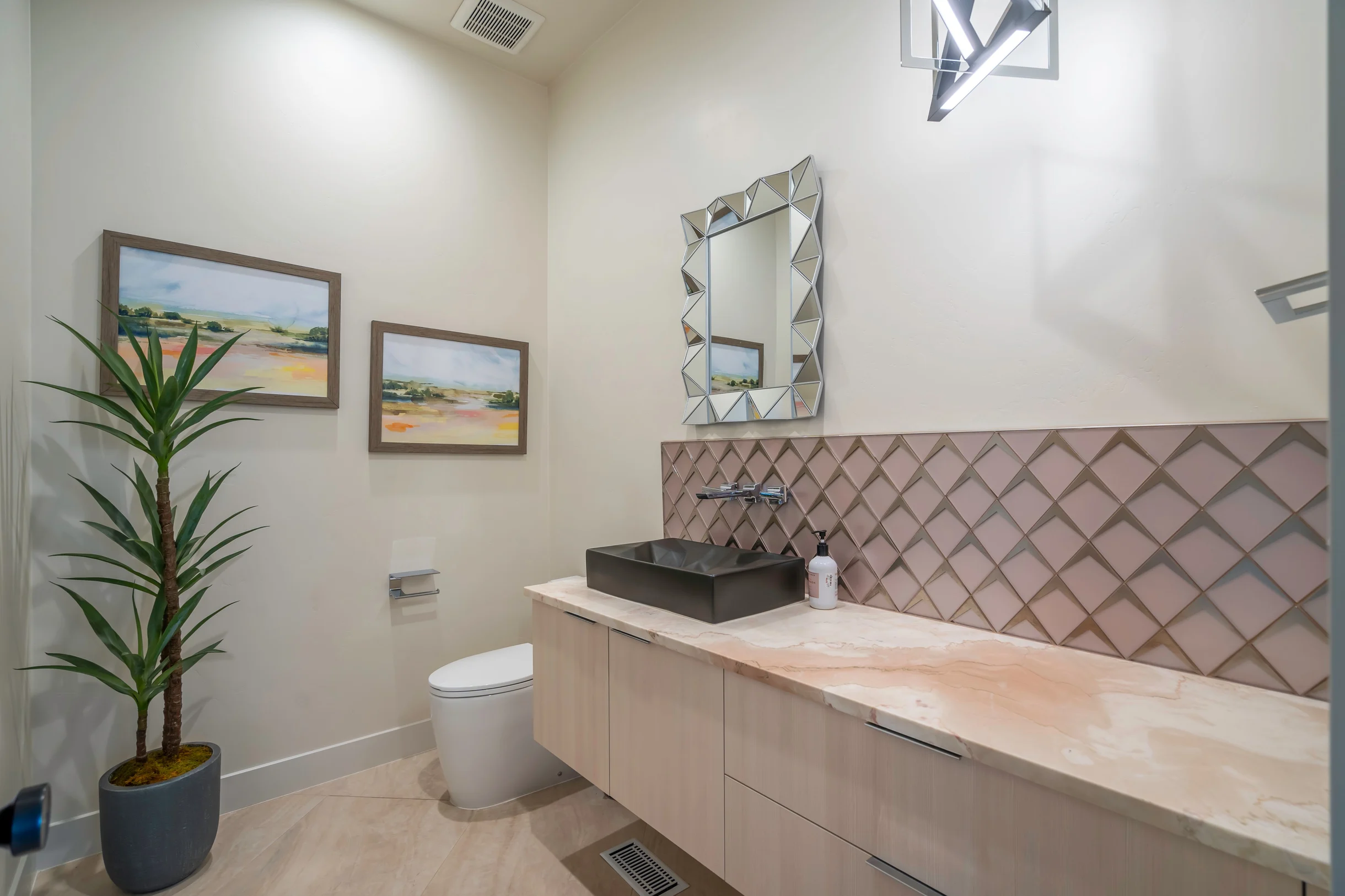 Wander Hurricane Desert #41