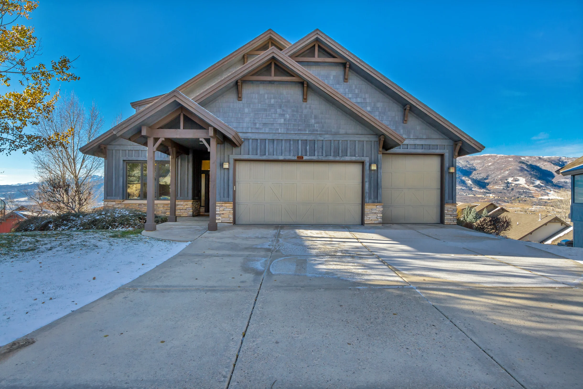 3379 - Windriver Ct #101