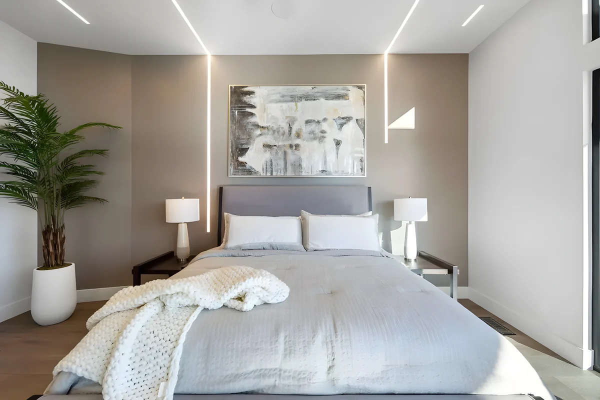 Wander Hurricane Cliffs