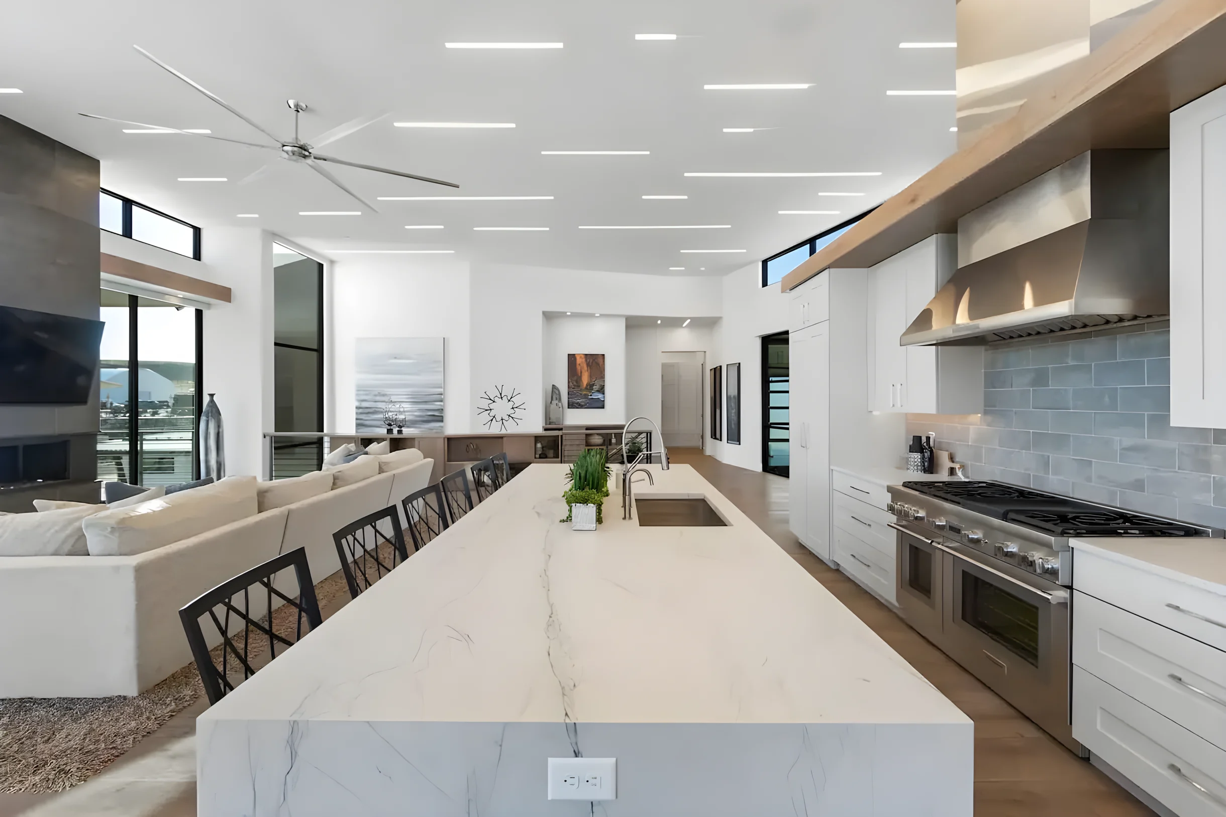 Wander Hurricane Cliffs #23