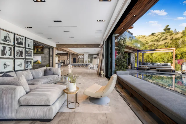 Wander Sunset Strip Vista #3