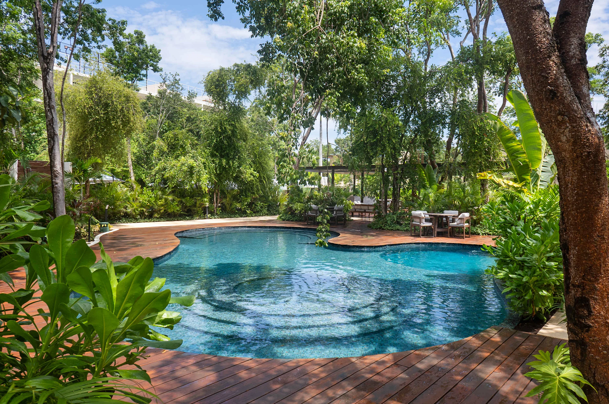 Wander Tulum Coral #26