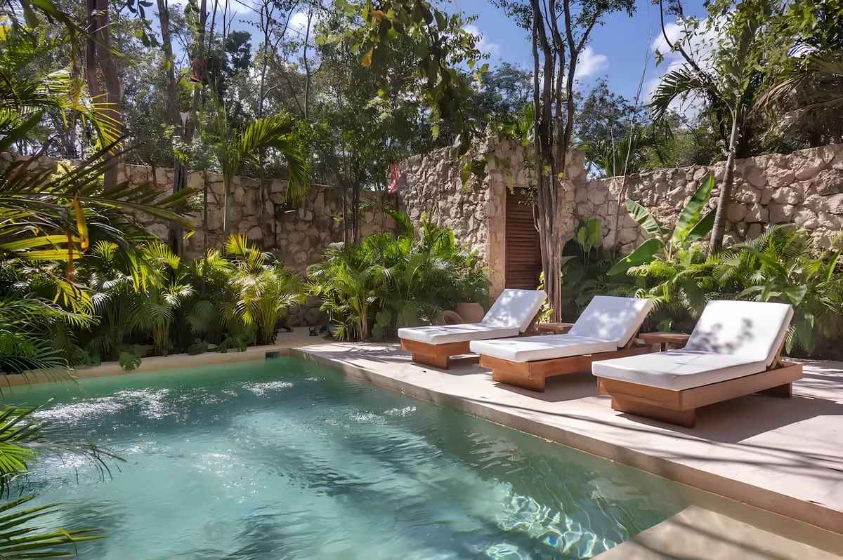 Wander Tulum Cenote Glow