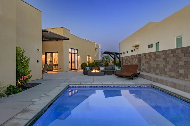 Wander Hurricane Pines #2