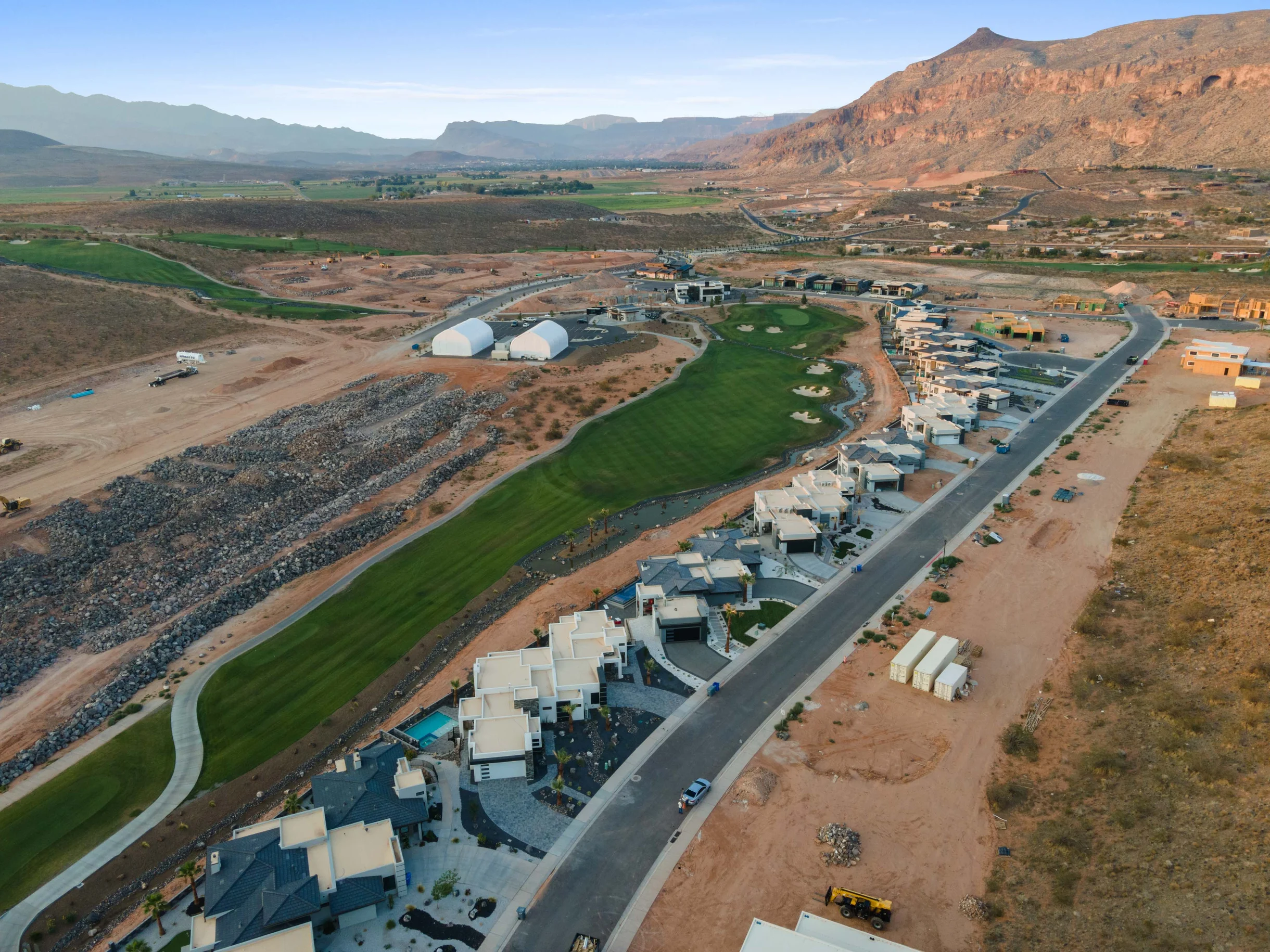 Wander Hurricane Moon #15