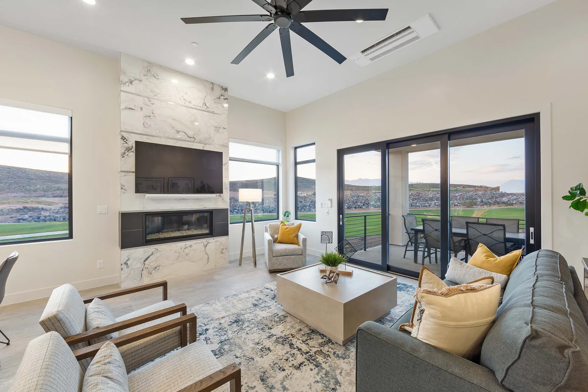 Wander Hurricane Moon