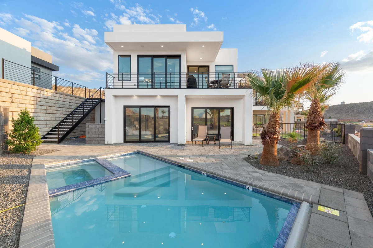 Wander Hurricane Sun